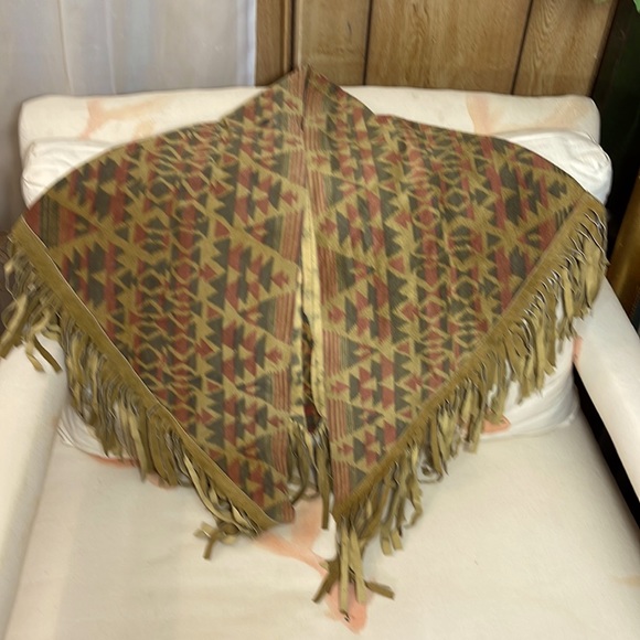 VTG Liz Robert & Robert Elliot Leather Shawl - Picture 5 of 11